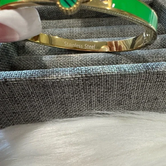 Bracelet - Picture 2 of 3